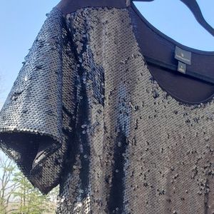 Black sequin front top DONATED